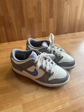 Nike Dunk Low sneakers, Cement Royal Pulse" colorway size 4